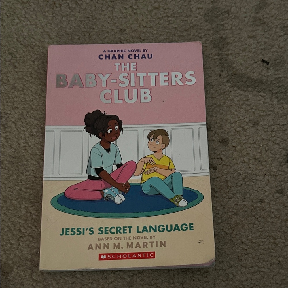 Scholastic Graphic Novel - The Baby-Sitters Club in Pink and Blue